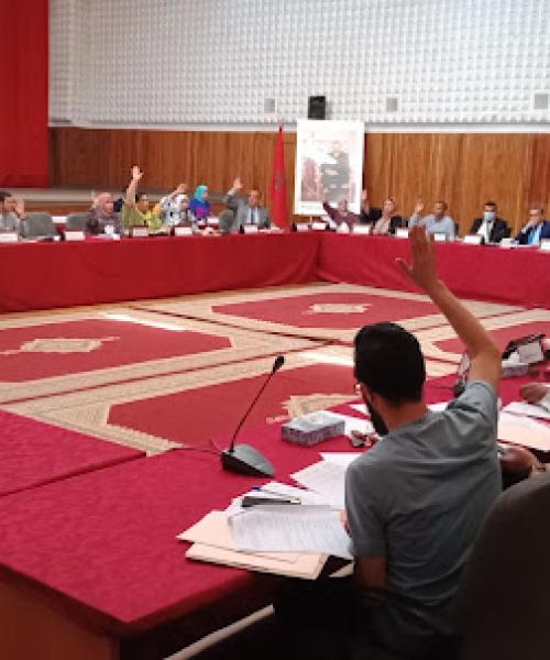 بعد بيان مجموعة ال23، المجلس الجماعي لورزازات يصادق بالإجماع على إحداث فضاء للتنشيط الثقافي والفني بساحة الموحدين